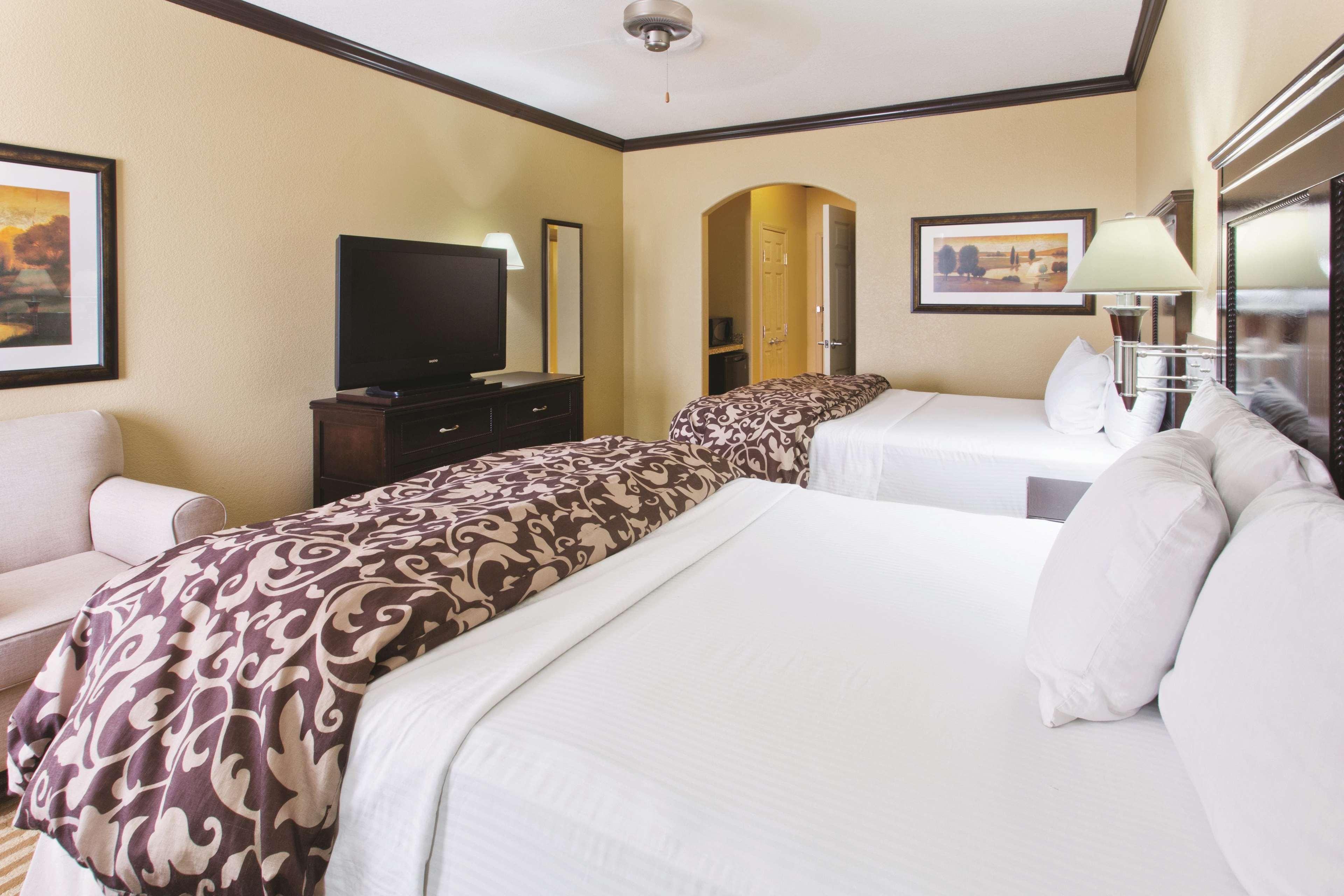 La Quinta Inn And Suites By Wyndham - Schertz Ngoại thất bức ảnh