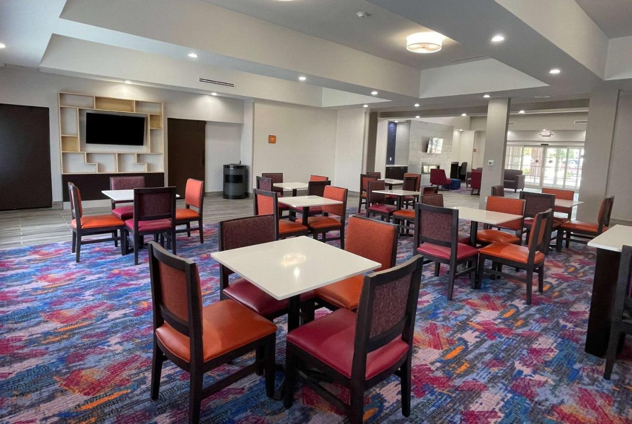 La Quinta Inn And Suites By Wyndham - Schertz Ngoại thất bức ảnh