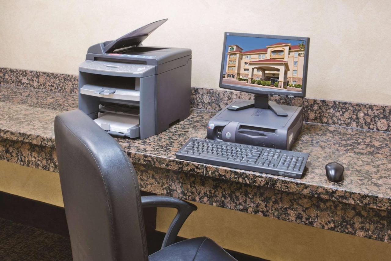 La Quinta Inn And Suites By Wyndham - Schertz Ngoại thất bức ảnh